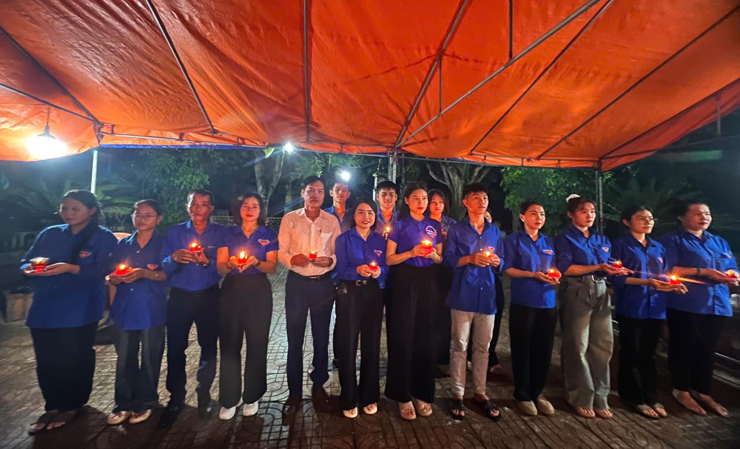 TRANG NGHIÊM XÚC ĐỘNG LỄ THẮP NẾN TRI ÂN KỶ NIỆM 78 NĂM NGÀY THƯƠNG BINH LIỆT SỸ 27/71947- 27/7/2025