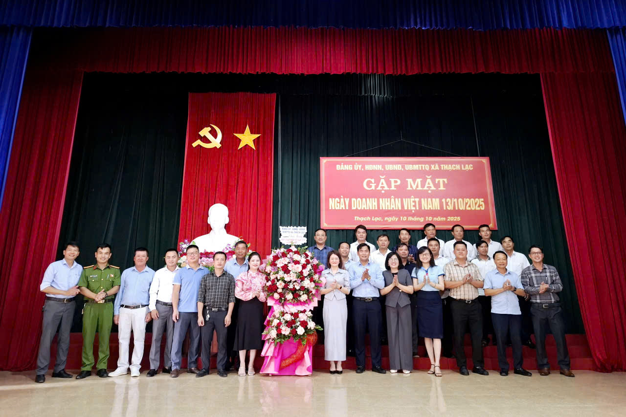 XÃ THẠCH LẠC TỔ CHỨC GẶP MẶT DOANH NGHIỆP NHÂN NGÀY DOANH NHÂN 13/10