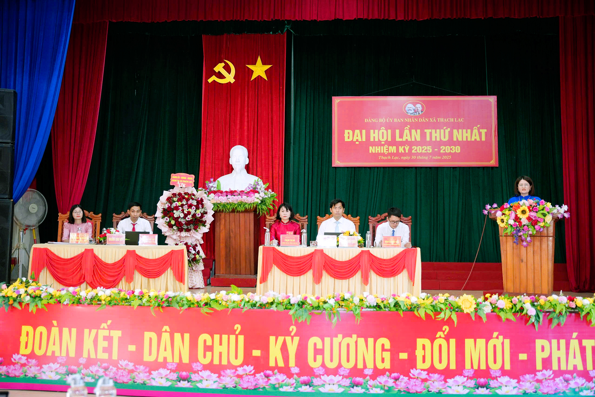ĐẠI HỘI ĐẢNG BỘ UBND XÃ THẠCH LẠC LẦN THỨ NHẤT, NHIỆM KỲ 2025 – 2030