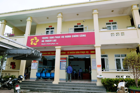 Xã Thạch Lạc: Đẩy mạnh cải cách hành chính, chuyển đổi số - lấy sự hài lòng của người dân làm thước đo 
