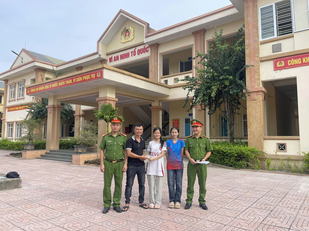 TẤM GƯƠNG NGƯỜI TỐT VIỆC TỐT 